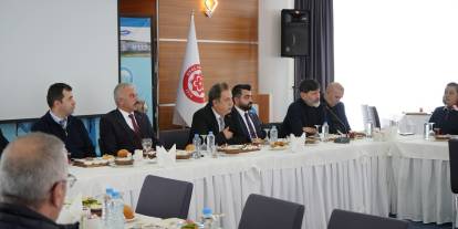 Sivas'ta muhtarlar anlattı, Rektör dinledi