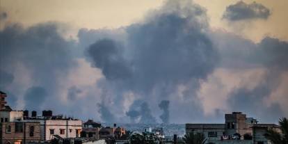 İsrail, ateşkese rağmen Gazze’nin farklı bölgelerini bombalamayı sürdürdü