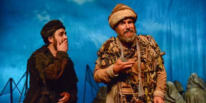 "Karacaoğlan" sahnelenecek