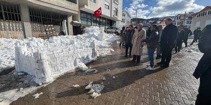 Kaymakam Yücel, Kızılelma Köyü’nde çocuklarla buluştu
