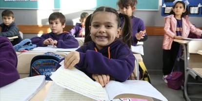 Okullarda yarıyıl tatilinin ardından ilk ders zili yarın çalacak