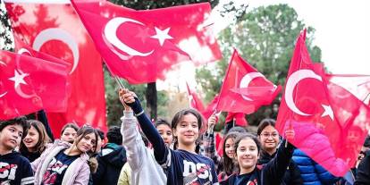 18 milyon öğrenci için zil çaldı