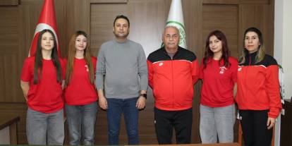 Sivaslı sporcular milli arenada