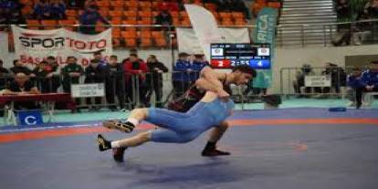 Minderde Sivaslı sporcu gümüşle döndü