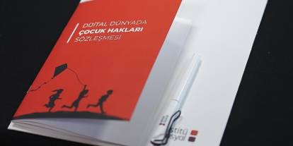 'Dijital Dünyada Çocuk Hakları Sözleşmesi'nin imza faaliyetleri sürüyor