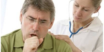 Geçmeyen öksürüklerde bir uzmana başvurulmalı