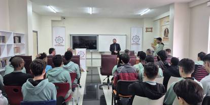 Limon, öğrencilere seslendi: Ahlakınızla örnek olun