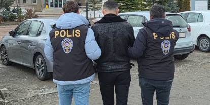 15 yıl hapis cezası bulunan firari yakalandı