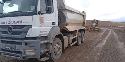 Sivas'ta yol düzenleme çalışması başlatıldı