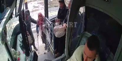 Sivas’ta otobüs şoföründen yürek ısıtan hareket