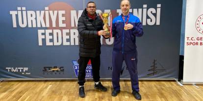 Kerimoğlu’ndan çifte şampiyonluk