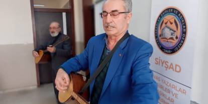 Sivas'ta Âşıklar atıştı!