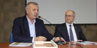 Zara’da arıcılık konferansı düzenlendi