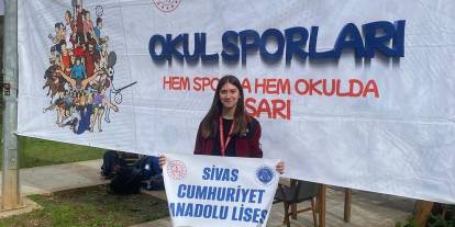 Sivaslı öğrenci oryantiringde Türkiye üçüncüsü oldu