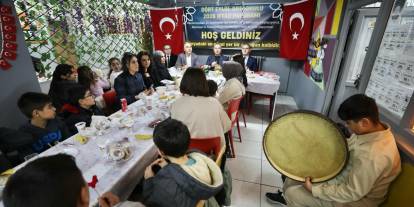 4 Eylül Ortaokulu’nda ramazan sofrası