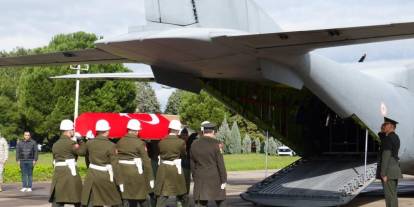 Şehit Pilot Binbaşı İbrahim Bolat, Balıkesir’den dualarla uğurlandı