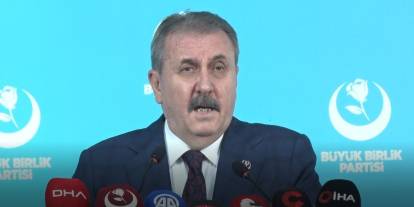 Mustafa Destici: İkinci bir resmi ya da eğitim diline asla müsaade etmeyeceğiz