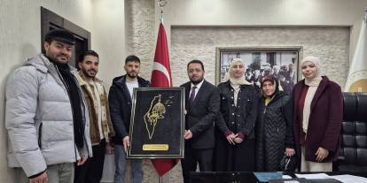 Filistinli öğrenciler Müftü'yü ziyaret etti