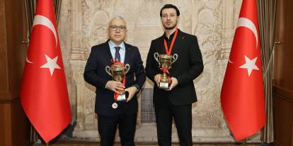 Vali Şimşek’ten dünya şampiyonuna tebrik