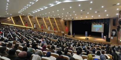 Şengönül’den “iş ahlakı, motivasyon ve stres yönetimi” eğitimi