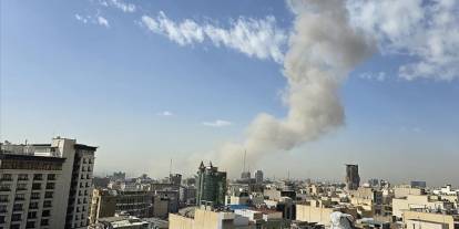 İsrail İran'a saldırı başlattı