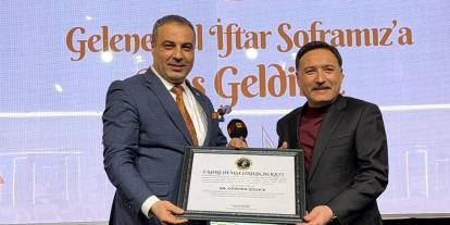 Sivas'tan Kayseri Valisi Gökmen Çiçek'e fahri hemşehrilik beratı