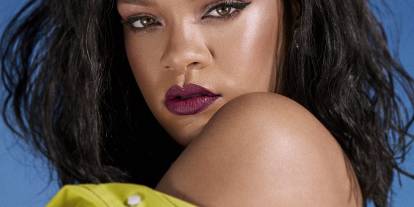 ABD'de şarkıcı Rihanna'nın evine silahlı saldırı