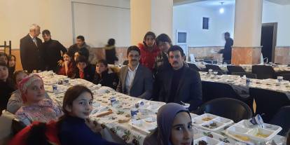Ulaş Kaymakamı Eskimez, öğrencilerle iftar yaptı