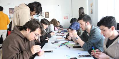 Tıp Fakültesi öğrencilerinden çocuklara moral atölyesi