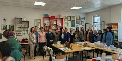 SCÜ Sağlık Bilimleri Fakültesi kadınlarla sağlık sohbetinde