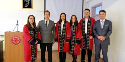 Yeni atanan akademisyenlere cübbe giydirildi