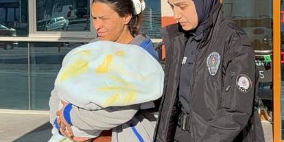 Bu nasıl anne! Bebeğinin bezine uyuşturucu sakladı
