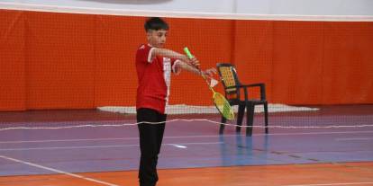 Sivas'ta 22 takım  Badmintonda yarıştı