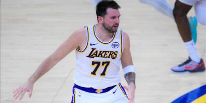 Alperen'in forma giymediği maçta Houston yenildi