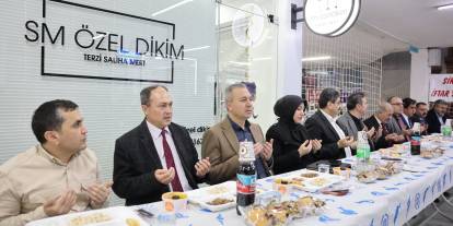 Başkan Adem Uzun, Sirer Pasajı esnafıyla iftarda buluştu