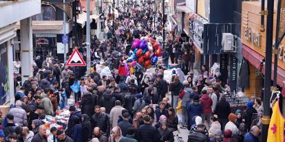 Sivas'ta bayram arifesi bilindik manzaralar! Yollara sığılmadı...