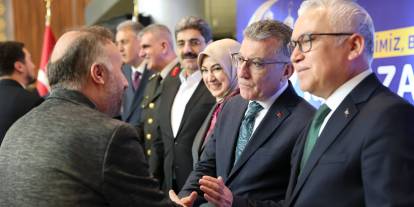 Sivas Valiliği’nde bayramlaşma buluşması