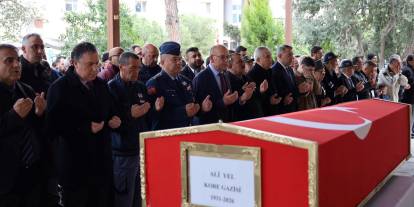 Kore gazisi, askeri törenle toprağa verildi