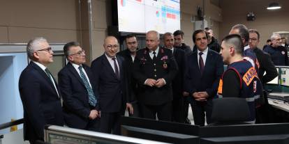 Sivas’ta bayram mesaisi: Protokolden 112 Acil Çağrı Merkezi’ne ziyaret