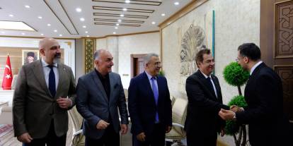 Cumhuriyet Üniversitesi bayramlaştı