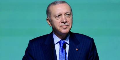 Cumhurbaşkanı Erdoğan Veysel'i vefat yıl dönümünde andı