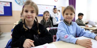 Okullarda ders zili yeniden çaldı