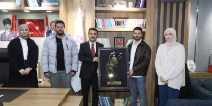 Filistinli öğrenciler Sivas'ta projelerini anlattı