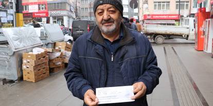 Hesabına gelen parayı iade etmişti, umre vaadiyle dolandırıldı