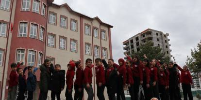 Baharın sembolü gecikti: Sivas’ta gözler gökyüzünde