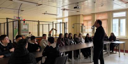 Genç bilişimciler üniversiteyi keşfetti!