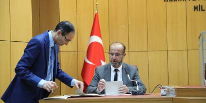 Sivas İl Genel Meclisi divan üyelerini seçti