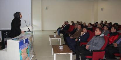 Zara'da "Kanserde erken teşhis ve kanserden korunma" konulu konferans düzenlendi