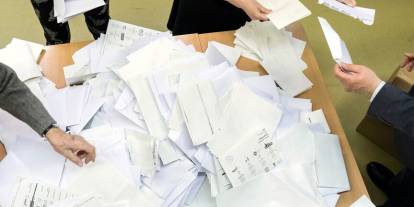 Macaristan genel seçim için yarın sandık başına gidiyor