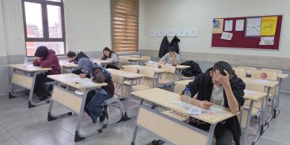 Umre ödüllü  bilgi yarışmasına yoğun ilgi